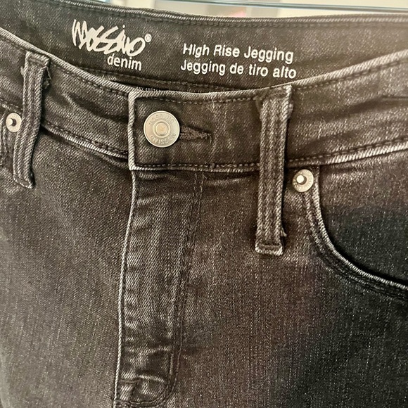 Mossimo High Rise Jegging - Picture 3 of 4